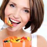 Топ-10 продуктов, которые естественным образом укрепляют зубы