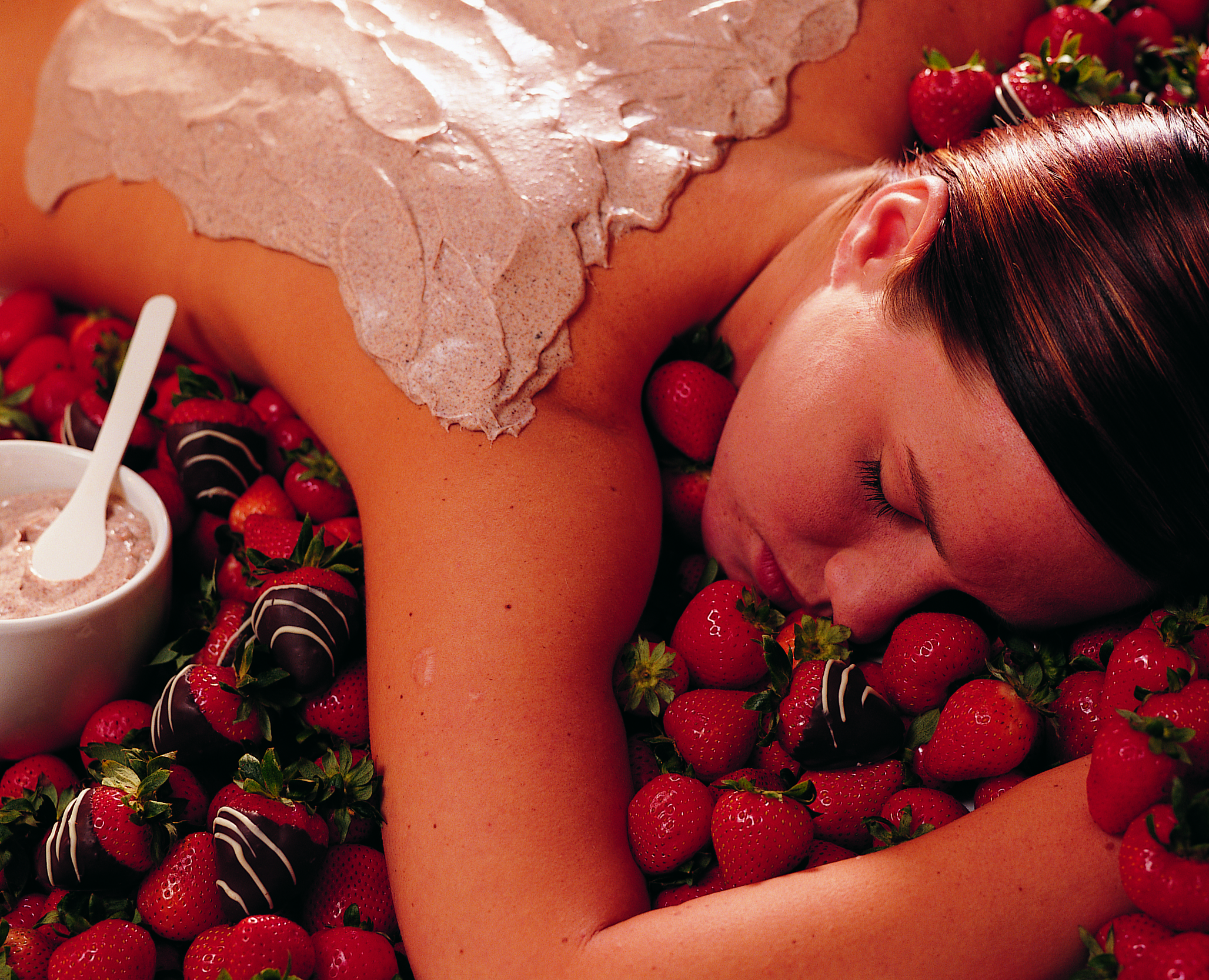 Переваги спа процедури з фруктовим обгортанням