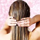 6 основных ошибок, которые вы совершаете, когда моете волосы